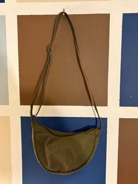 GAP Nylon Round Crossbody Moon Bag Olive Green